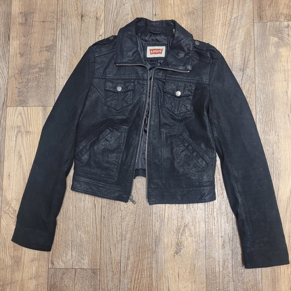 Levi's Jackets & Blazers - Levi's leather jacket pockets S
